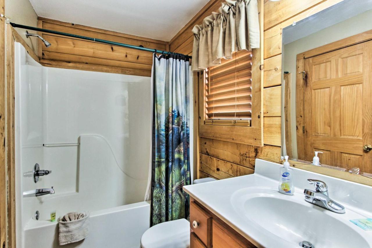 Gatlinburg Mountain Cabin With Grill And Pool Table! Εξωτερικό φωτογραφία